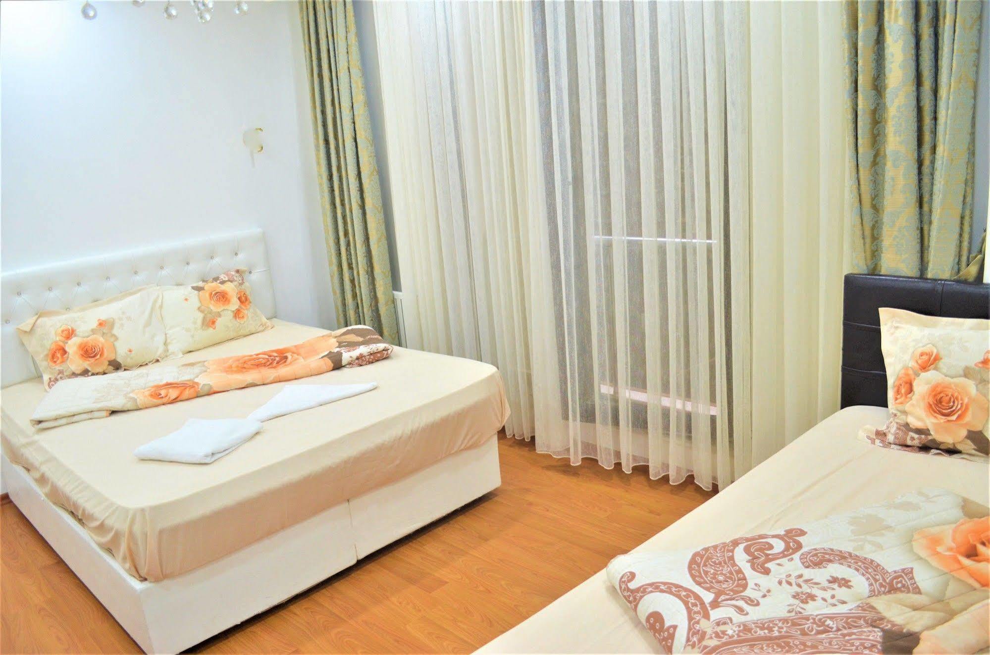 Ayasofya Deluxe Apart Istanboel Buitenkant foto